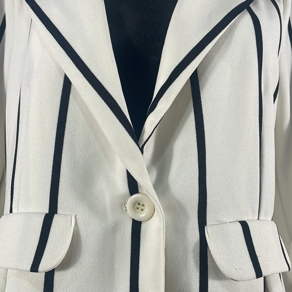 Crescent & Willough Jackets & Coats, Black & White Striped, Large, Blazer - Picture 5 of 10